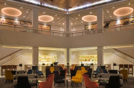 Lounge Bar