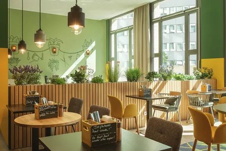 Hotels in Berlin | Holiday Inn - the niu, Dwarf