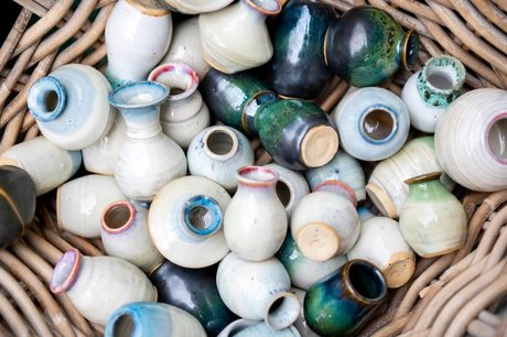 Kleine Vasen aus der Lüder Keramik Werkstatt im Domäne Dahlem