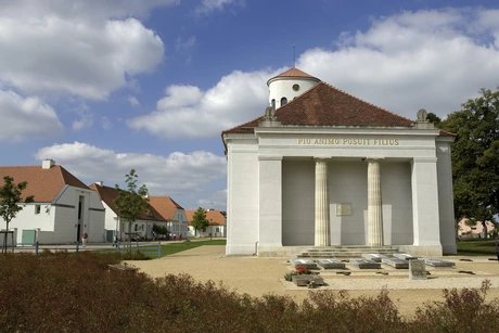 Kirche bei Schloss Neuhardenberg in Brandenburg