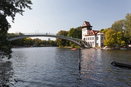 Abteibrücke and Insel der Jugend in Berlin 