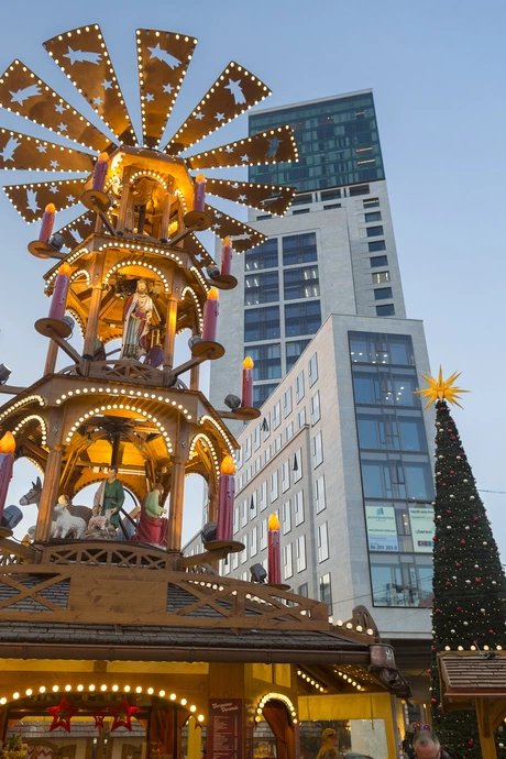 Christmas market at the Kaiser Wilhelm Memorial Church