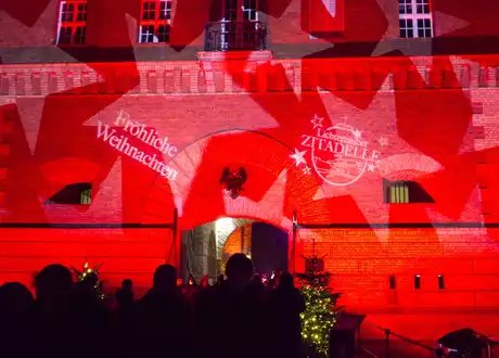 Lichterzauber Weihnachtsmarkt auf der Zitadelle Spandau