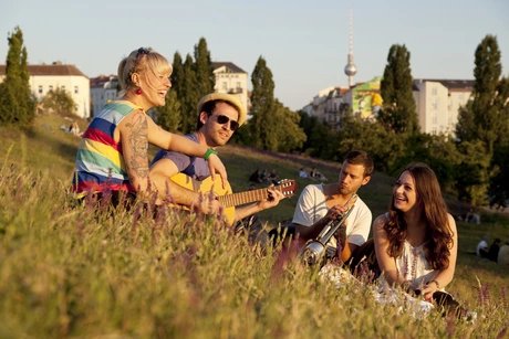 Musizieren im Mauerpark