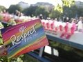 "Respect" Aktion des Friedrichstadt-Palast Berlin anläßlich des "CSD auf der Spree" 2018