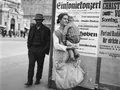 »Frau mit Kind«, Wien, 1930
