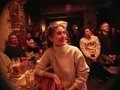 Ein persönlicher Moment der Verbundenheit während der Show Ein persönlicher Moment der Verbundenheit während der Show