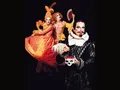 PINK GRIMM: Shakesqueer – God save the Queens