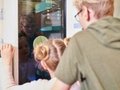 Kinder in der Ausstellung Kinder in der Ausstellung