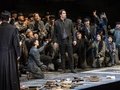 Jonathan Tetelman als Don Carlo u. a.