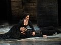 Federica Lombardi als Elisabeth von Valois, Jonathan Tetelman als Don Carlo