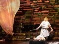 Clay Hilley als Siegfried