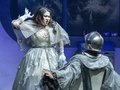 Hulkar Sabirova als Rosalinde in die Die Fledermaus