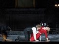 Daniel Johansson als Elis, Elisabet Strid als Els