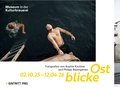 Plakat zur Ausstellung "Ostblicke. Fotografien von Sophie Kirchner und Philipp Baumgarten"
