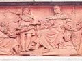 Die Mittelaltertour erklärt die alte Stadtgeschichte am Rathaus