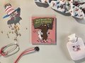 Cover zum Bilderbuch "Vor meiner Tür auf einer Matte" von Nadia Budde