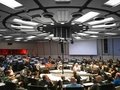 48h ICC, 2023 - Besucher:innen in Konferenzraum