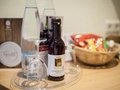 Getränkeauswahl auf dem Zimmer im Hotel Allegra in Berlin Mitte