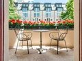 Salon ZImmer mit Balkon