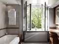 Executive Suite-Bathroom