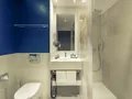 Badezimmer mit Dusche