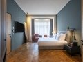 sly signature room