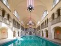 Schwimmhalle - ca. 5 Tage pro Woche geöffnet
