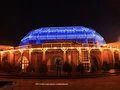 Beleuchtetes Gewächshaus im Christmas Garden im Botanischen Garten Berlin
