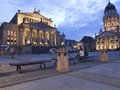 Gendarmenmarkt in Berlin am Abend