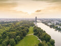 Skyline Berlin mit Treptower Park 