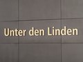 Lettering della stazione della metropolitana Unter den Linden della linea U5 