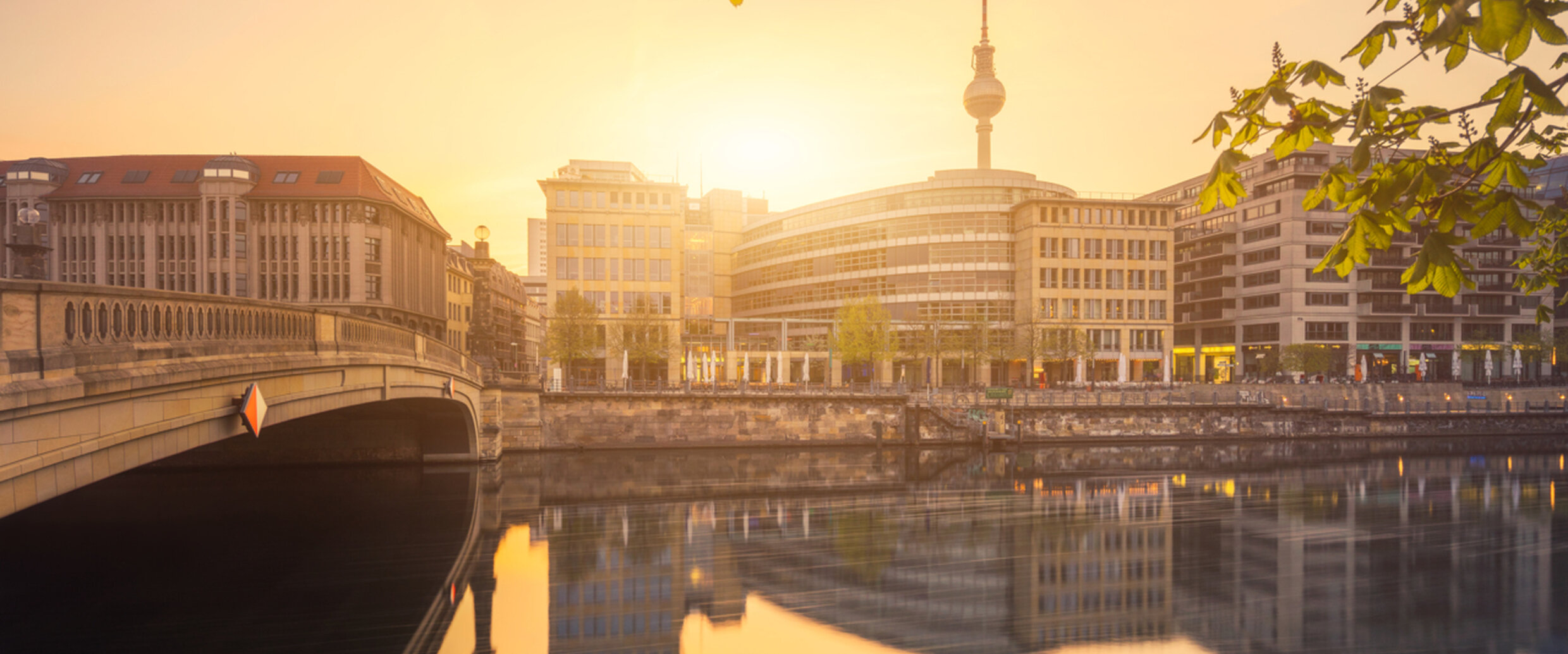 11 summerly places at the Spree | visitBerlin.de