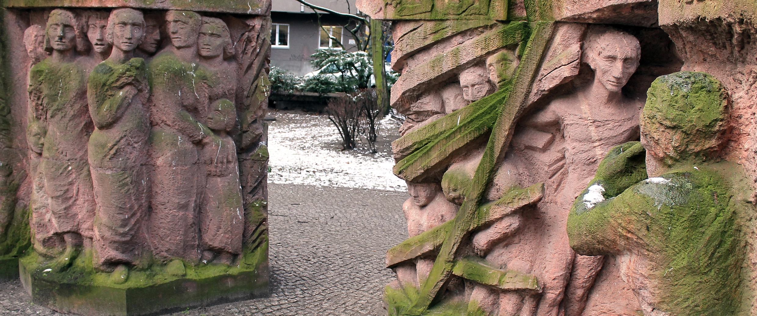 Female Blocks Block of Women | visitBerlin.de