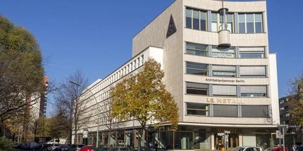 Haus des Deutschen Metallarbeiterverbandes (The House of the German Steelworkers Union)