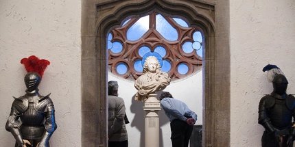 Rüstung und Büste im Märkischen Museum in Berlin Mitte