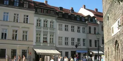 Facciate nel quartiere Nikolai a Berlino
