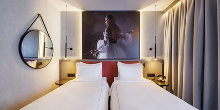 Radisson RED 