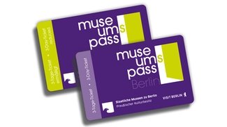 MuseumsPass 2022 Mock-up Erwachsene + Ermäßigt_neues visit-Logo
