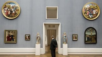 Besucher in der Gemäldegalerie im Kulturforum Berlin-Tiergarten