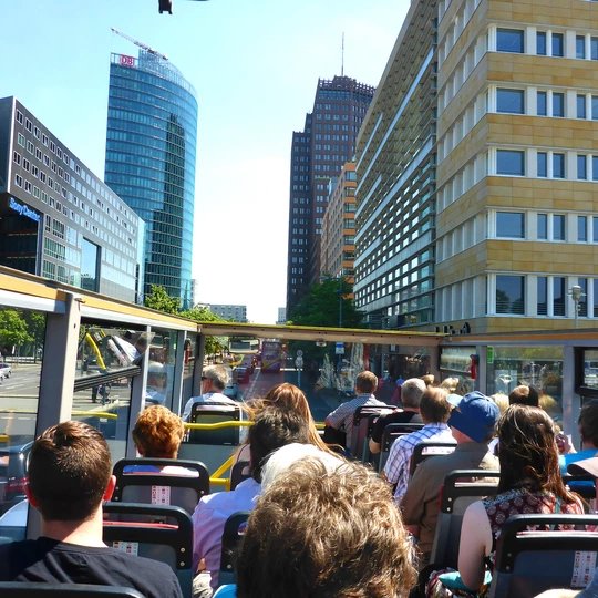 Stadtrundfahrt Berlin: Hop on Hop off Bustour durch Berlin