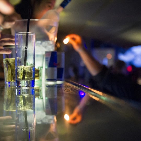 Berlin Nightlife: At the Bar 