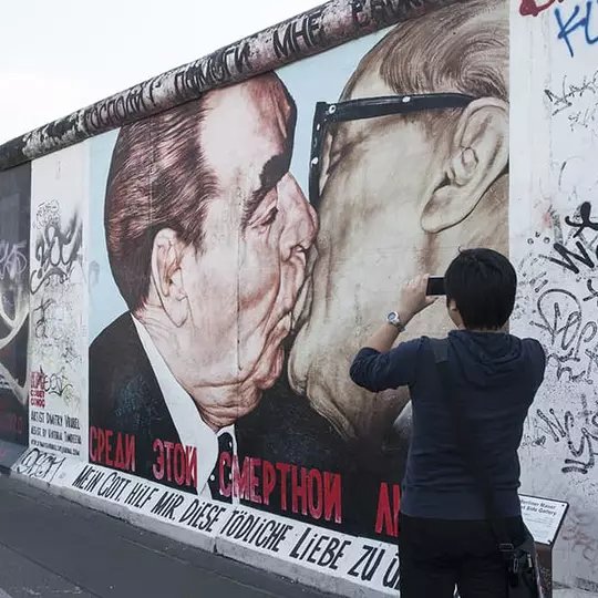 City Circle - Berlin Wall Tour -