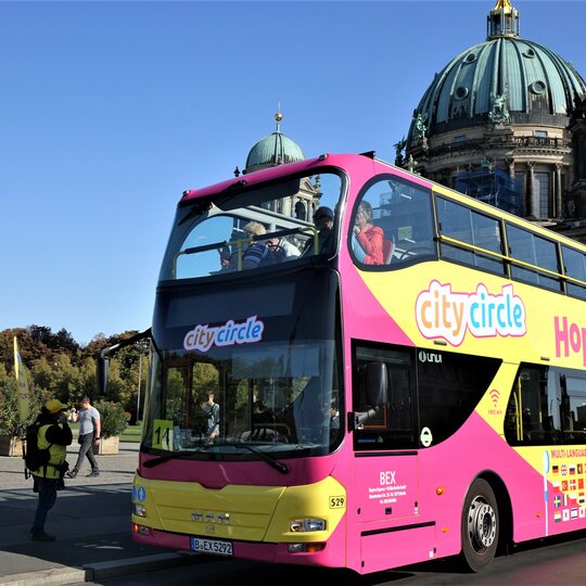 Bus from Berlin City Circle Sightseeing in front of the Berlin Cathedral