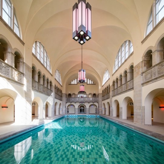 indoor swimming Oderberger Bath Berlin