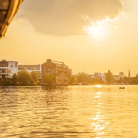 Blick auf die Halbinsel Stralau in Berlin