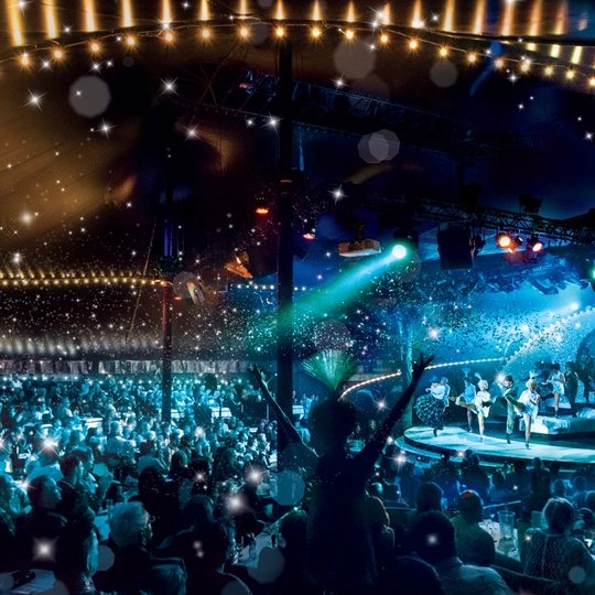 Tipi am Kanzleramt in Berlin: cabaret