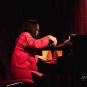 e_08c514c2ba264afe17b574c29ee97a87_img-hopop