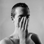 Peter Hujar, David Wojnarowicz (Hand Touching Eye), 1981 © The Peter Hujar Archive / VG Bild-Kunst, Bonn 2026