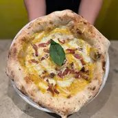 Capvin - Pizza Carbonara